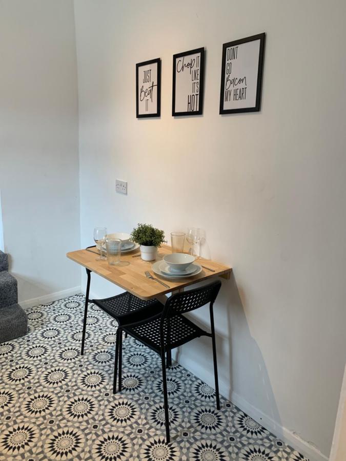 Windsor 4 - Spacious Beautiful 4 Bdrm Maisonette Nr Ncle Free Wifi Free Parking Гейтсхед Экстерьер фото